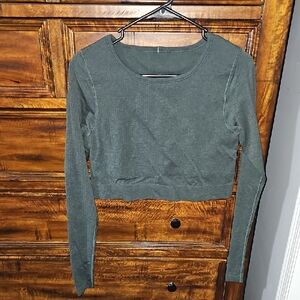 Lululemon Ebb To Street Ribbed Long Sleeve Cropped Shirt! Sz 8! Like New!